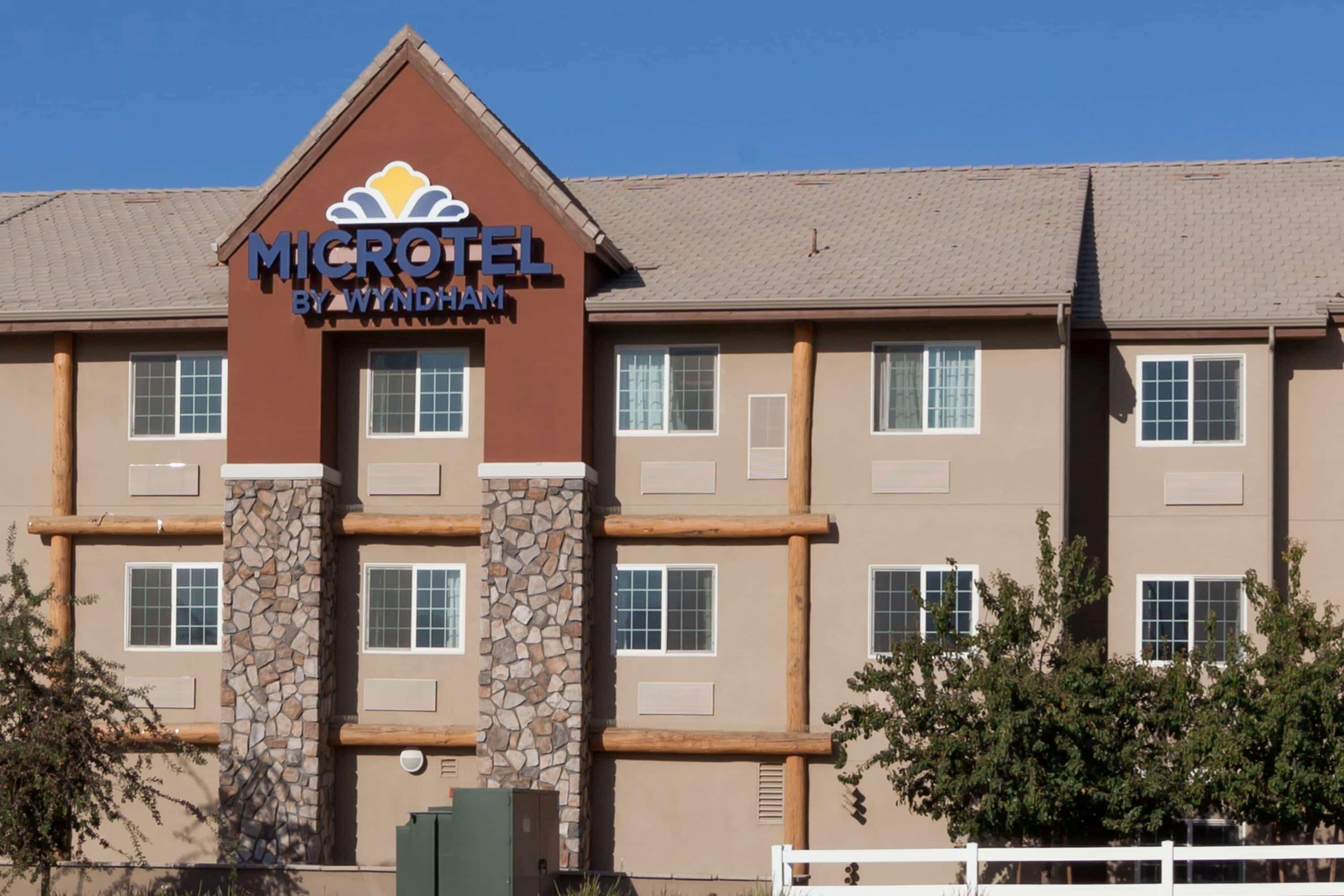 Microtel Inn & Suites By Wyndham Wheeler Ridge Exterior photo